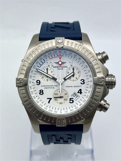 breitling avenger m1 chronograph e73360